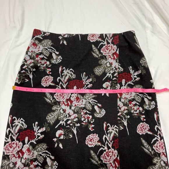 𝅺J. Jill Floral Wrap Skirt in Brown, size S - NWT - Picture 10 of 13